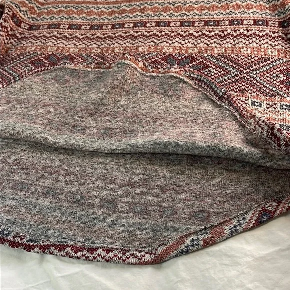 Derek Heart Multicolor Nordic Patterned Hoodie - Picture 7 of 7